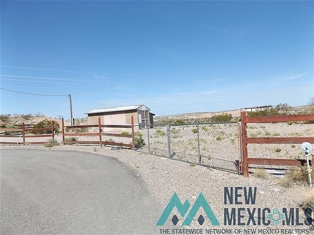 1st image of 103 Camino Seis