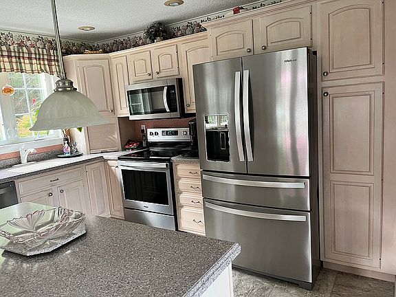 New stainless appliances. 