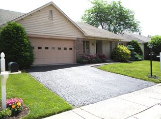 12433 Brompton Rd, Carmel, IN 46033