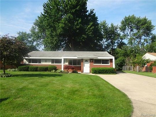 1st image of 2511 Lafay Dr