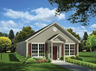 441 Cotton Grass Dr, Loris, SC 29569