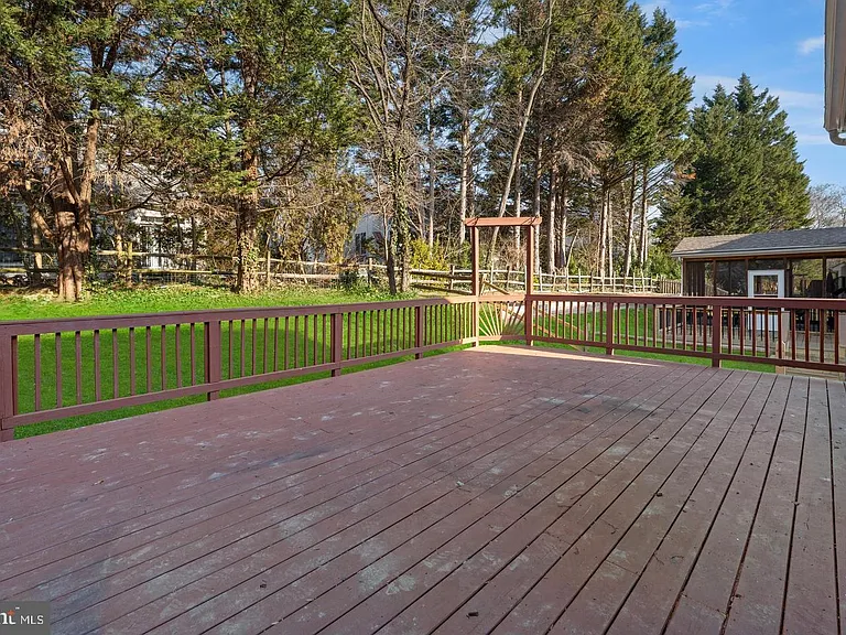 2634 Antler Ct — Photo 44