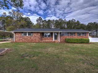 3405 Lois Ln, Douglasville, GA 30135