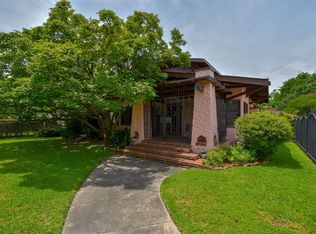 3702 Audubon Pl, Houston, TX 77006