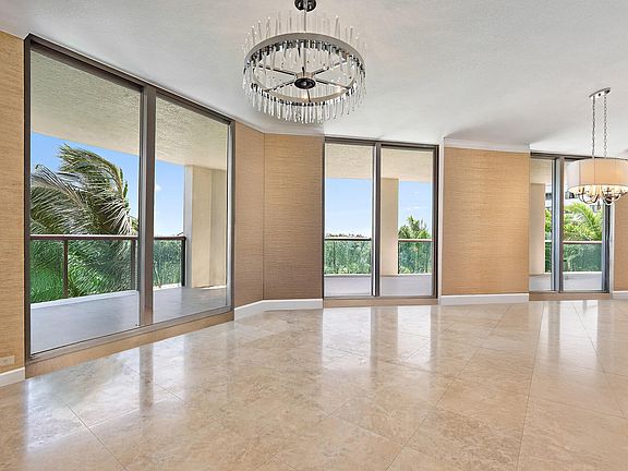5th image of 3630 Gardens Parkway #405c