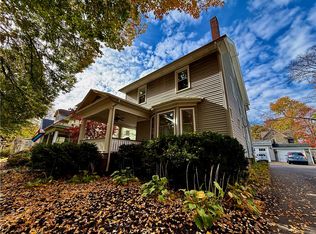 29 Girard St, Rochester, NY 14610