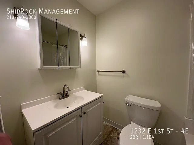 1232 E 1st St #E — Photo 16