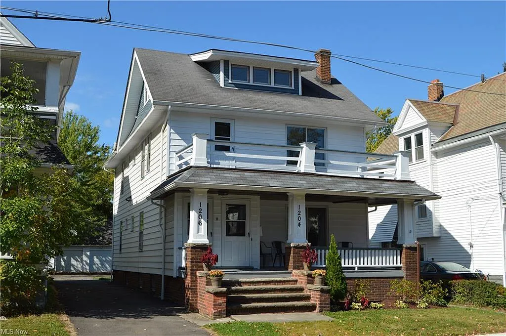 1204 Cranford Ave photo 1