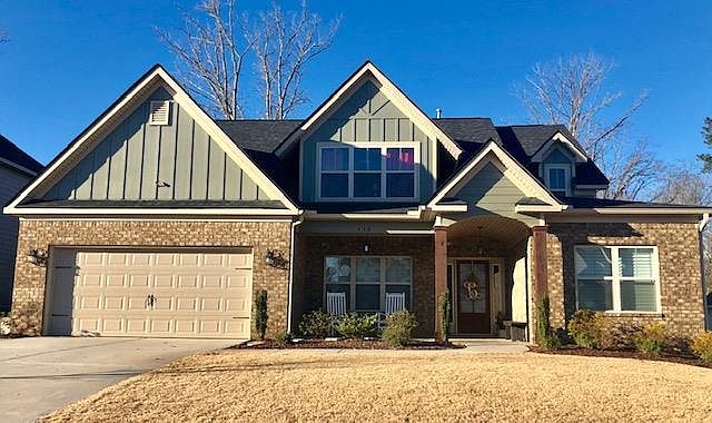 1st image of 438 Kirkwood Dr