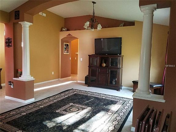 2nd image of 6827 Monarch Park Dr
