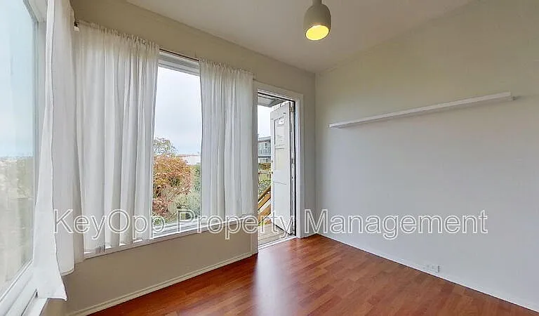 534 30th Ave — Photo 14