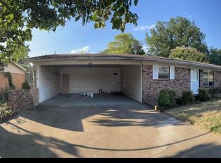 1403 E View St, Morrilton, AR 72110