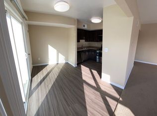 400 Chiswell St, Saukville, WI 53080