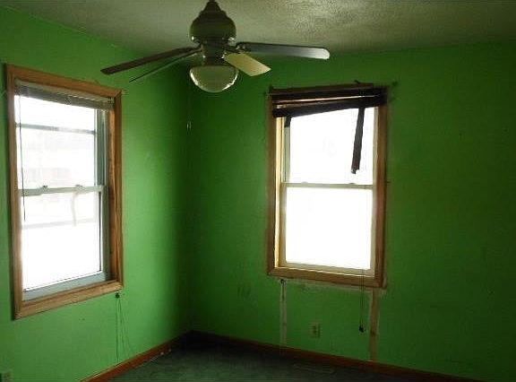 5th image of 2223 Metropolitan St