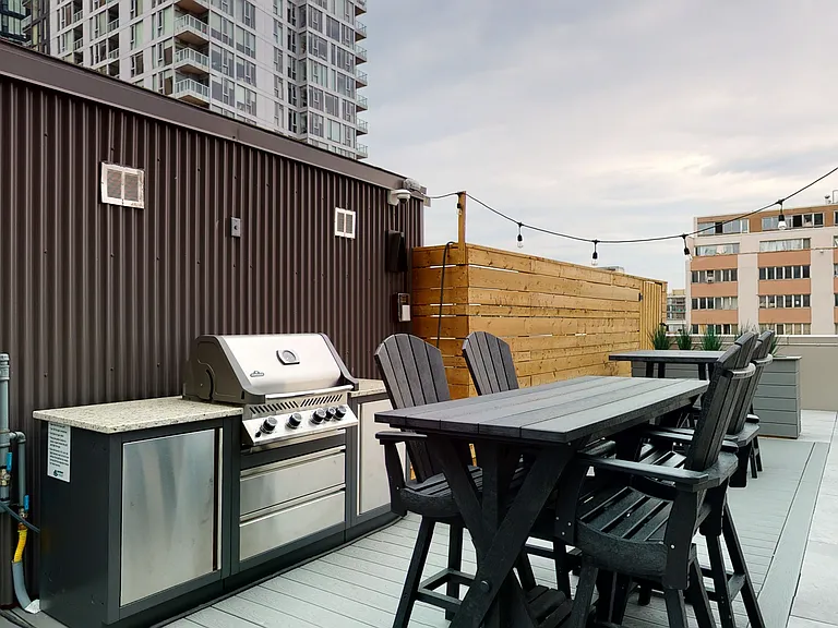 170 Metcalfe St — Photo 12