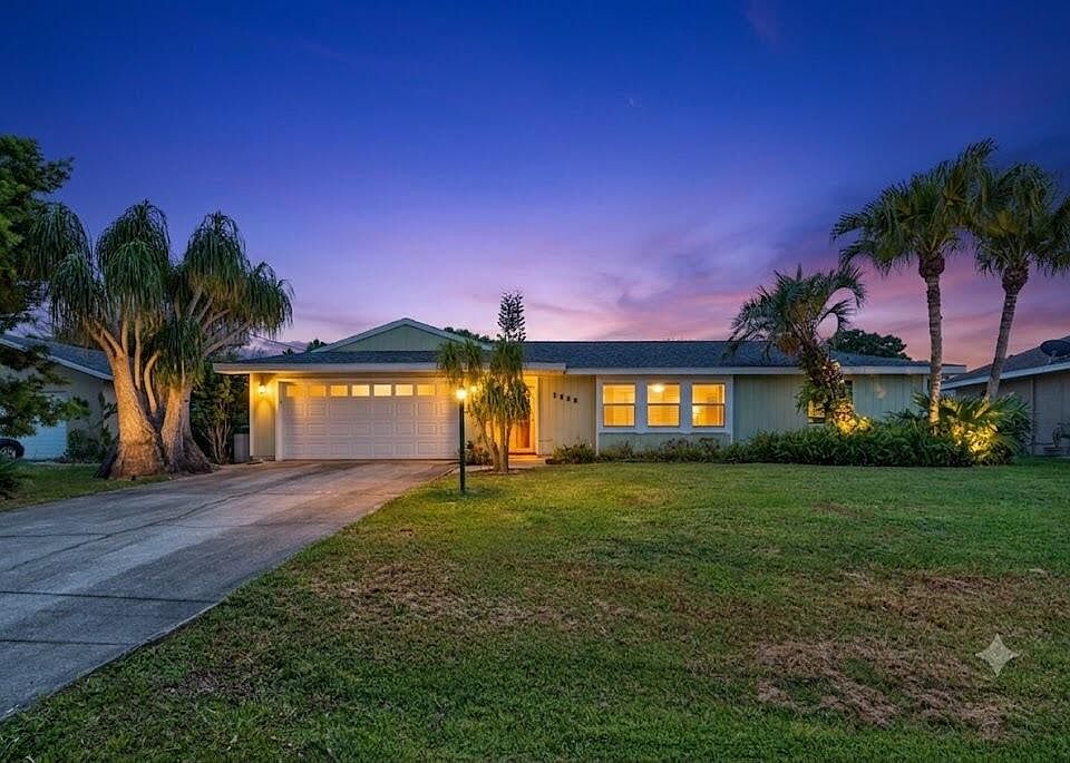 1st image of 1556 SE Sinbad Avenue