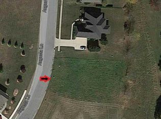 10261 Augusta Ln, Piqua, OH 45356