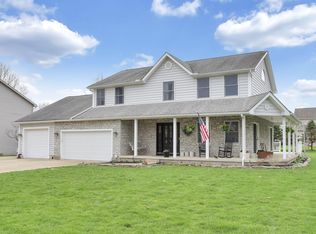 18 Zellers Ln SW, Etna, OH 43062
