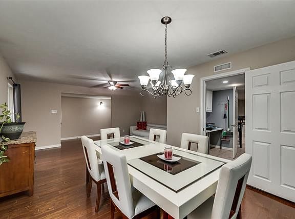 2nd image of 4613 Chalk Ct