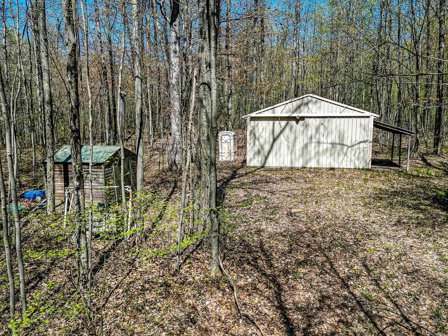 4286 Jay Woods Rd, Harrison, MI 48625 Zillow