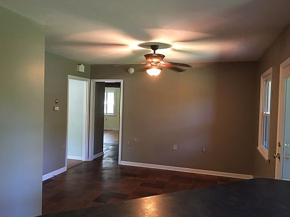2nd image of 107 Princess Dr