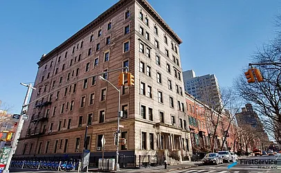 27 Washington Square N in Greenwich Village