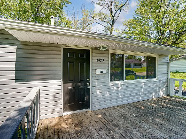 4423 Faraday Ct — Photo 6