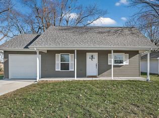 520 S Pine Street, Marshfield, MO 65706