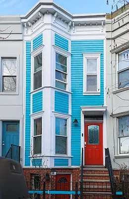 Sold by Engel and Völkers Brownstone Brooklyn | media 1