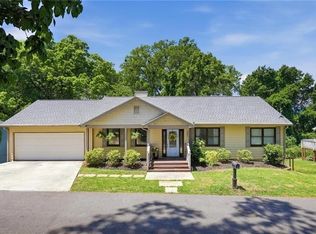131 Holiday St NE, Marietta, GA 30060
