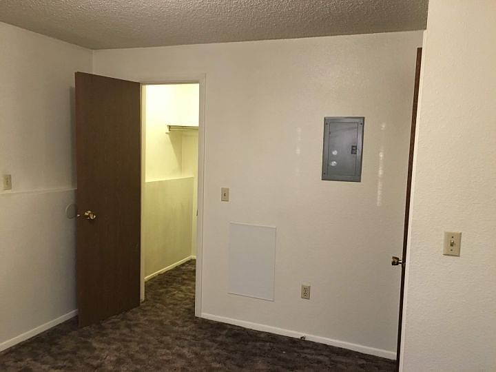 2nd image of 334 Bench Blvd APT 2