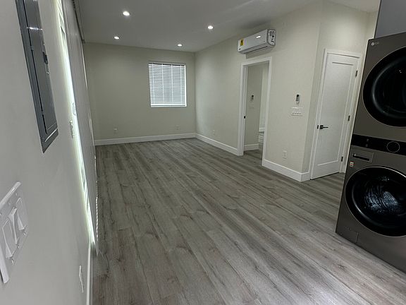 5th image of 3443 W 171st St #4