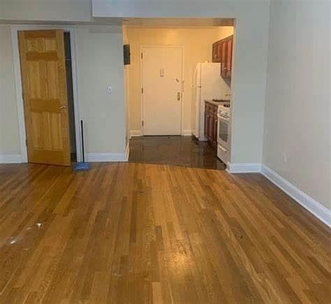 2nd image of 2630 Marion Ave #2C