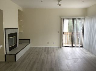 541 Monterey Rd APT 8, Pacifica, CA 94044