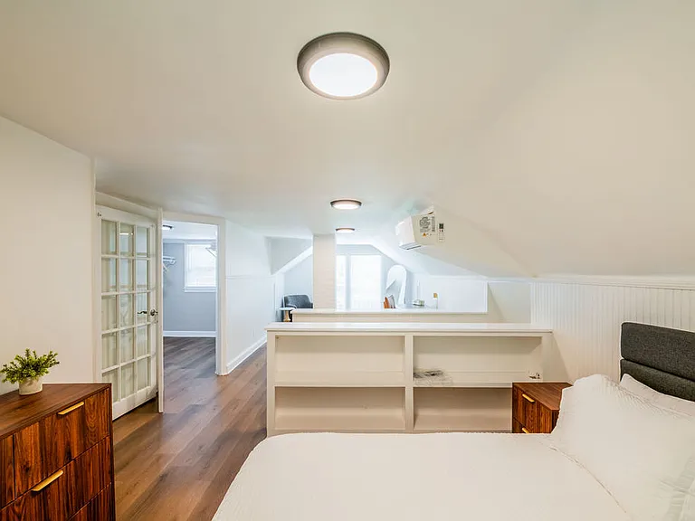 Master suite