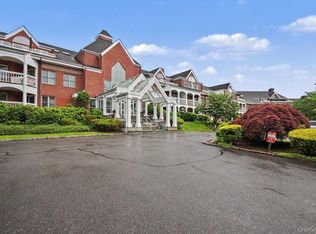 333 N State Rd APT 61, Briarcliff Manor, NY 10510