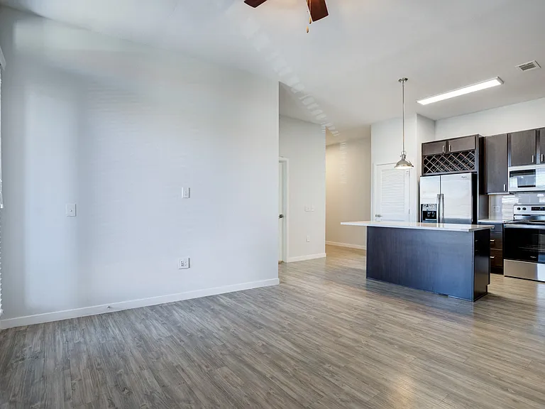 Arista Uptown — Photo 31