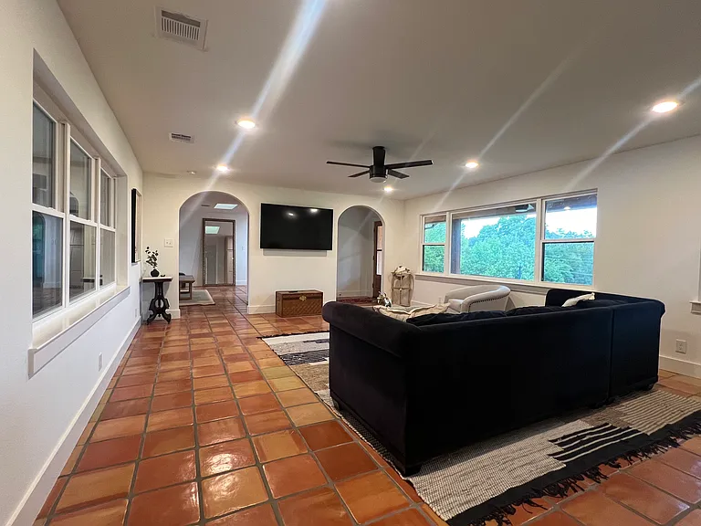 5105 Circle Ridge Dr W — Photo 20