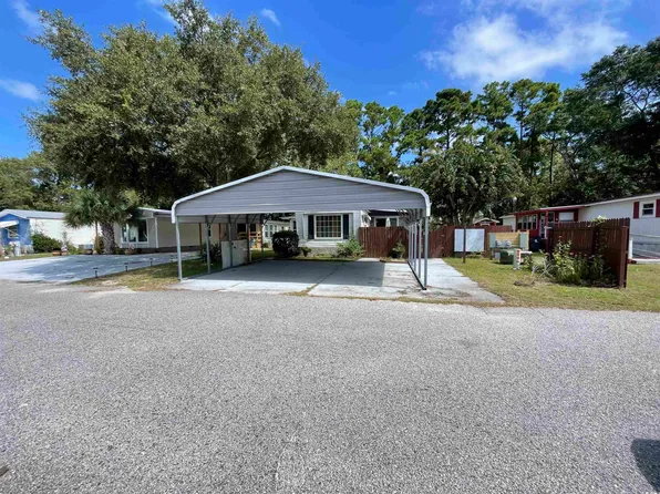 107 Crooked Island Circle, Murrells Inlet, SC 29576