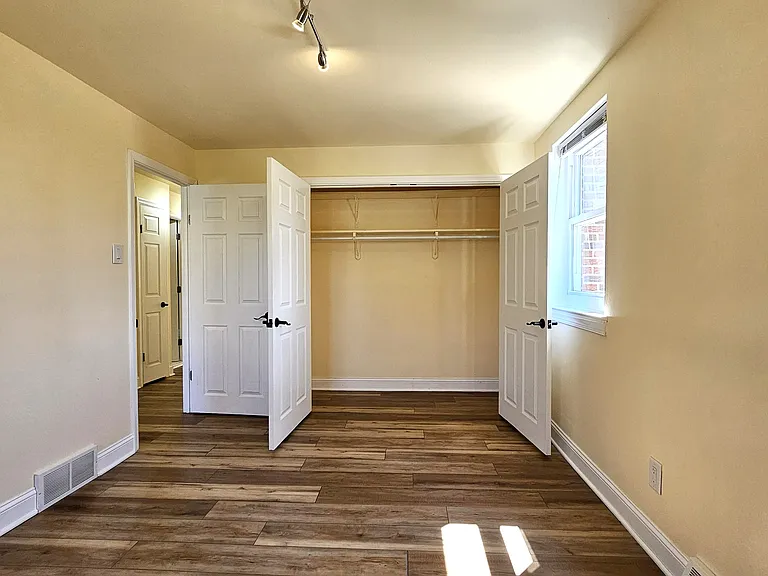2806 Ryerson Pl #1 — Photo 12