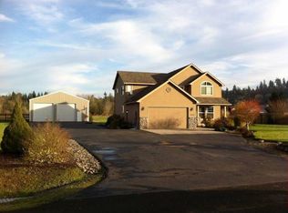 26440 S Milk Creek Cir, Mulino, OR 97042