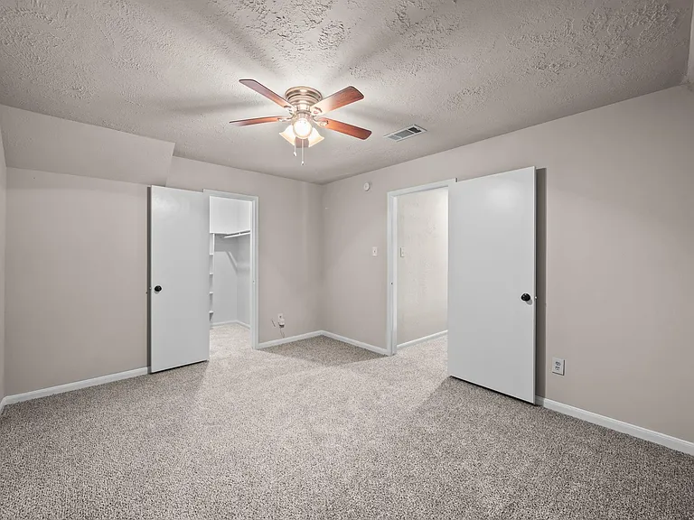 1938 Running Springs Dr — Photo 12