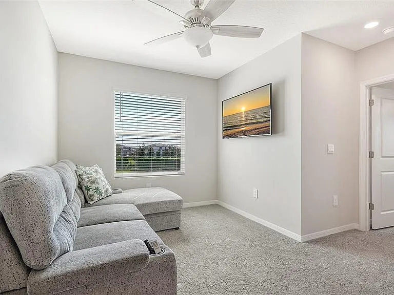 17624 Crescent Moon Loop — Photo 24