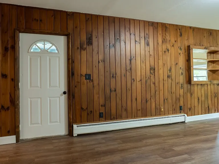 225 Upper Sherman Ave #1 — Photo 4
