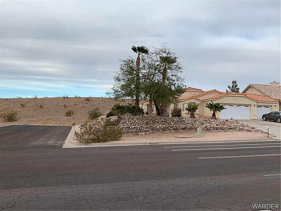 3rd image of 2501 McCormick Blvd