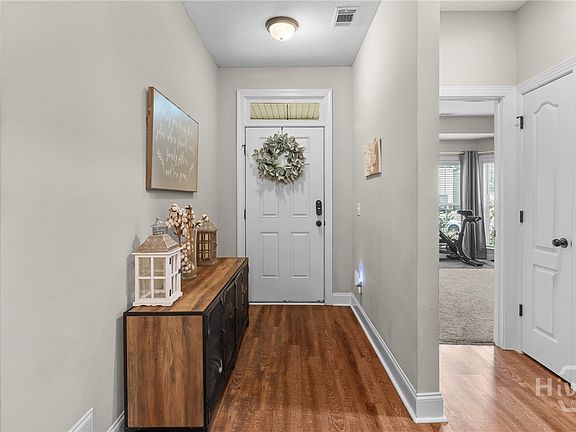 3rd image of 161 Laguna Way