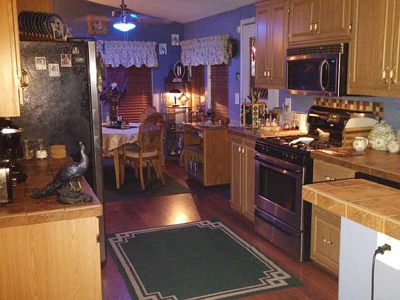 5th image of 2907 S Santa Fe Ave Space 61