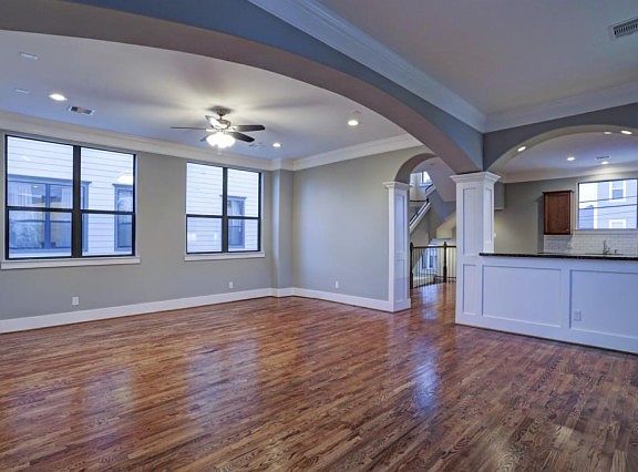 4th image of 1426 W 23rd St Unit A