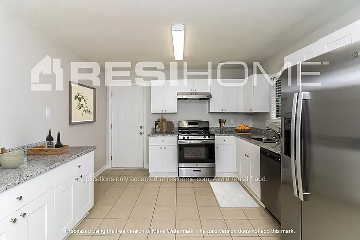 8200 Webb Rd — Photo 2