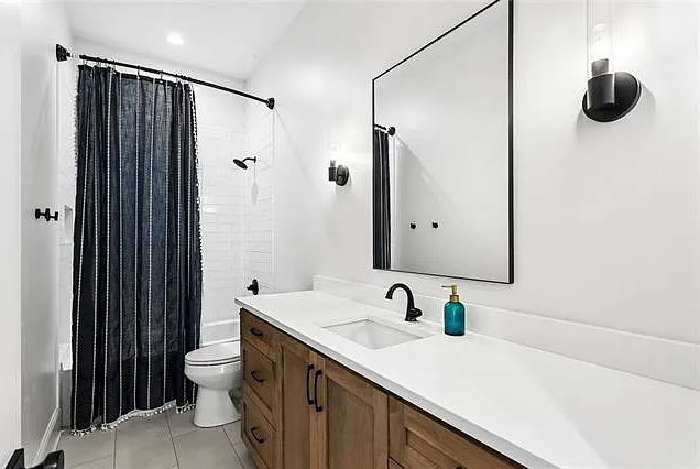 5032 Twin River Pl — Photo 8